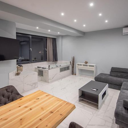 Sea & City Luxury Suite テッサロニキ エクステリア 写真