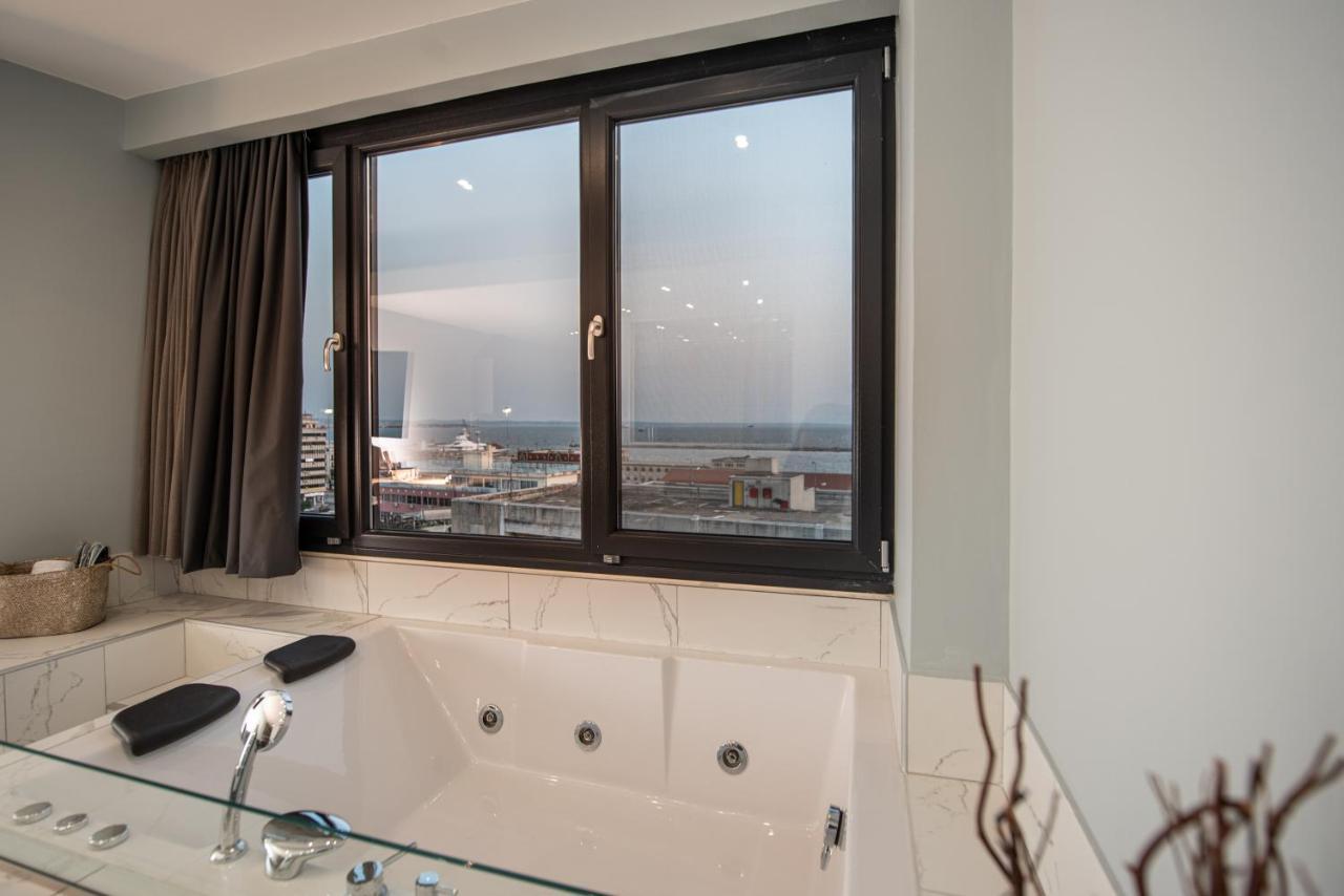 Sea & City Luxury Suite テッサロニキ エクステリア 写真